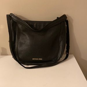 Michael Kors shoulder bag EUC